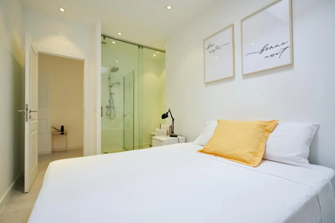 Altido Fabulous 3-Br Apartment In Western Lisboa 0*,  Portugal